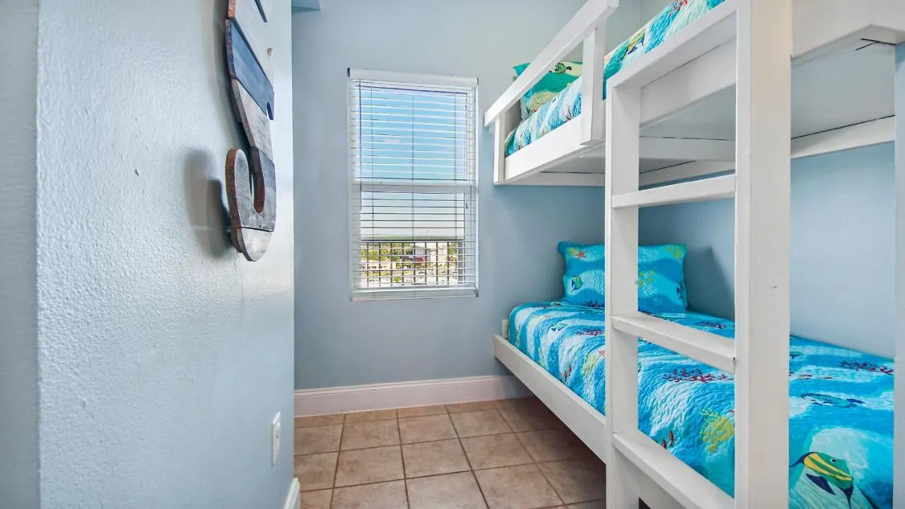 Latitude Adjustment At Laketown Wharf #1107 By Nautical Properties Vacation Rentals Panama City Beach Semesterbostad