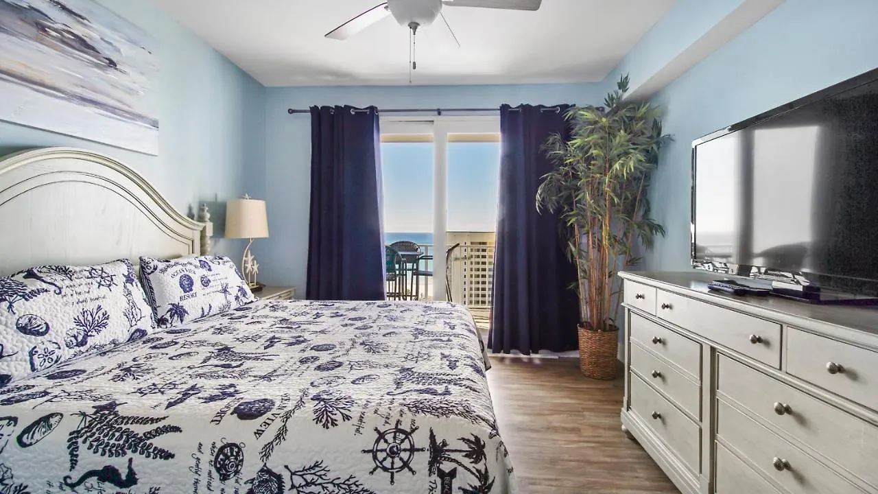 Latitude Adjustment At Laketown Wharf #1107 By Nautical Properties Vacation Rentals Panama City Beach 0*,  ABD