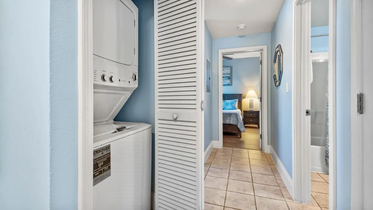 Tatil Evi Latitude Adjustment At Laketown Wharf #1107 By Nautical Properties Vacation Rentals Panama City Beach